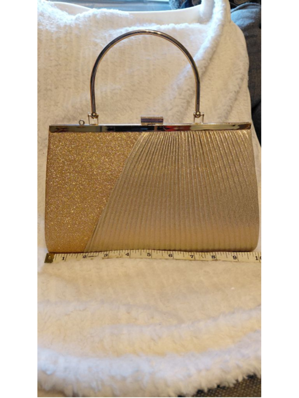 Women's Gold Glitter Pleated Clutch One Size